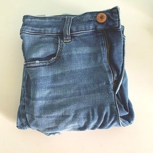American Eagle distressed skinny jeans